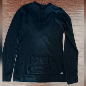 Guess sweater